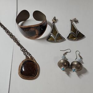 Lee Brown and Silver Tone Bracelet